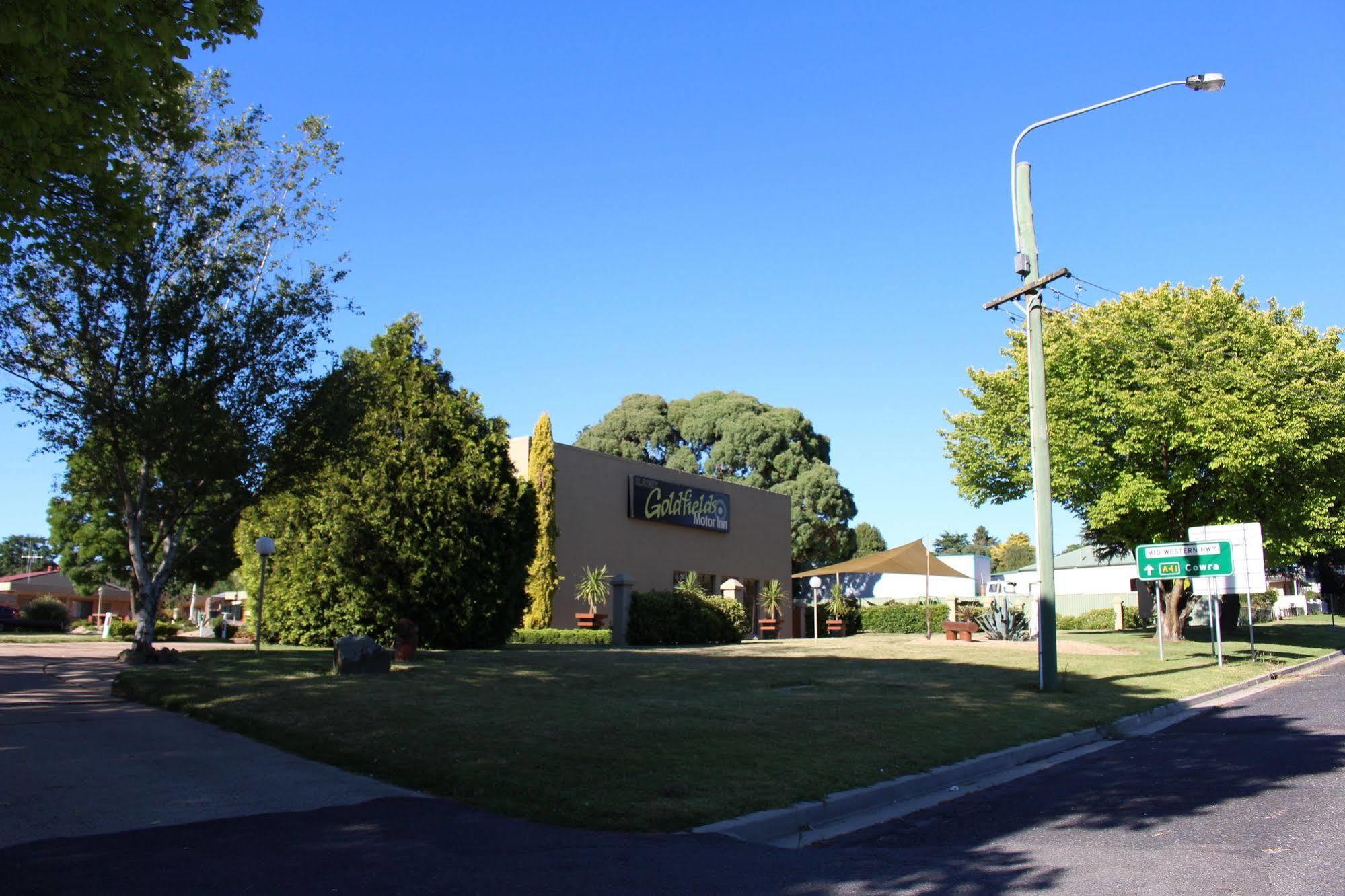 Goldfields Motel Blayney Buitenkant foto